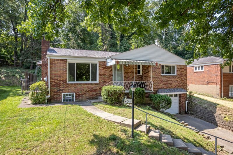 4549 Gates Dr — photo 2