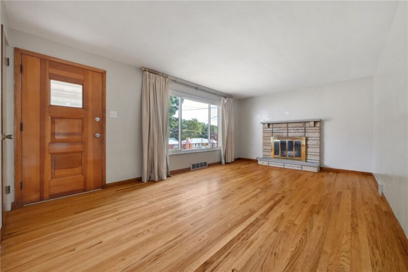4549 Gates Dr — photo 6