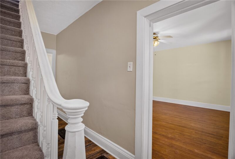 522 Cubbage St — photo 6