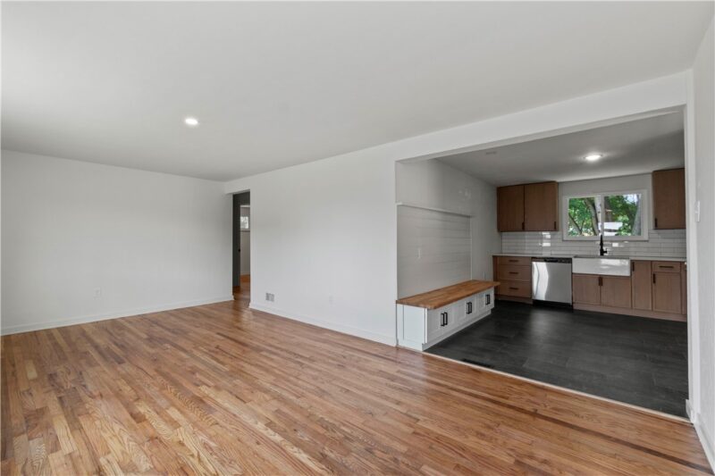 522 Lucy Dr — photo 6