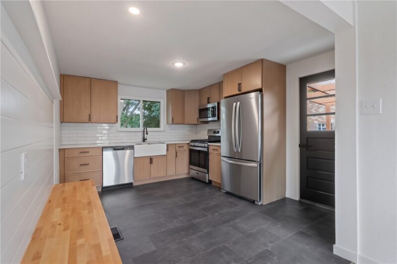 522 Lucy Dr — photo 7