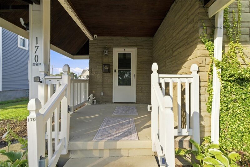 170 Downer Ave — photo 2