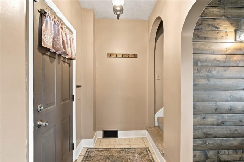 170 Downer Ave — photo 4