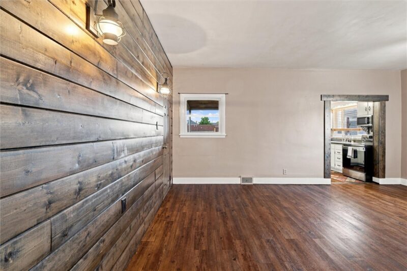 170 Downer Ave — photo 8