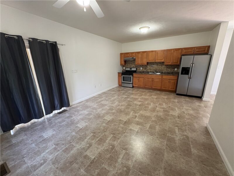 192 Main St — photo 6