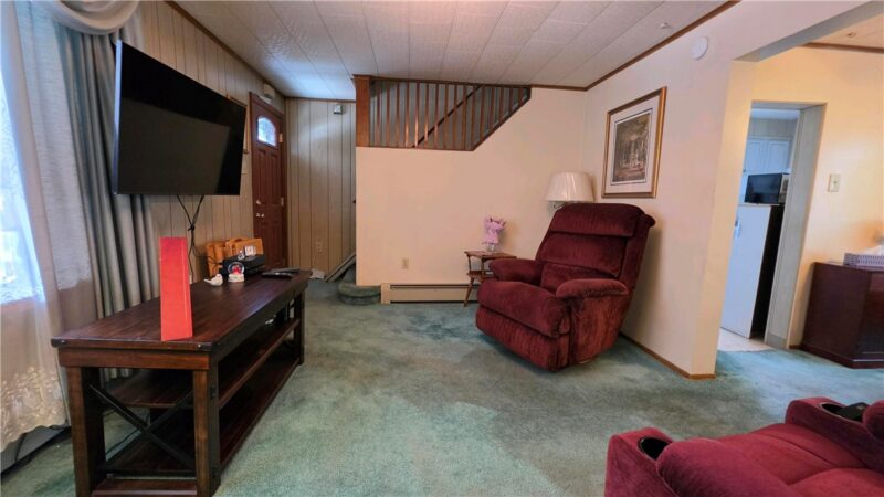 3231 Dobson St — photo 4