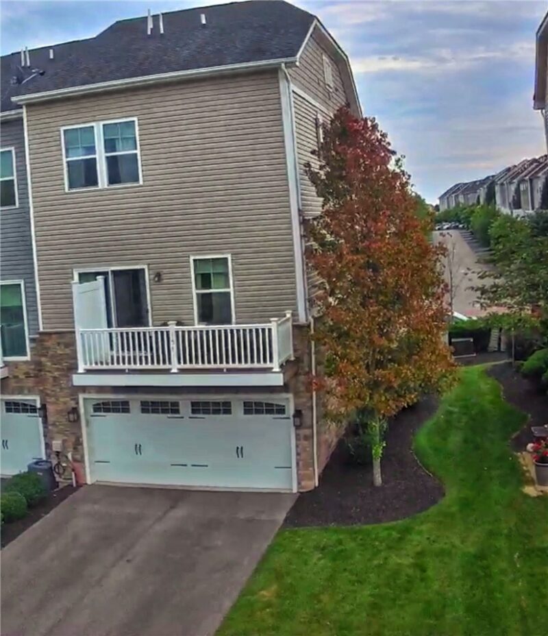 157 Bucktail Dr — photo 2