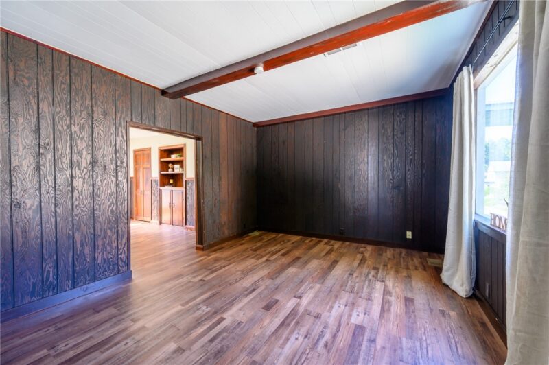 120 Coal St — photo 5