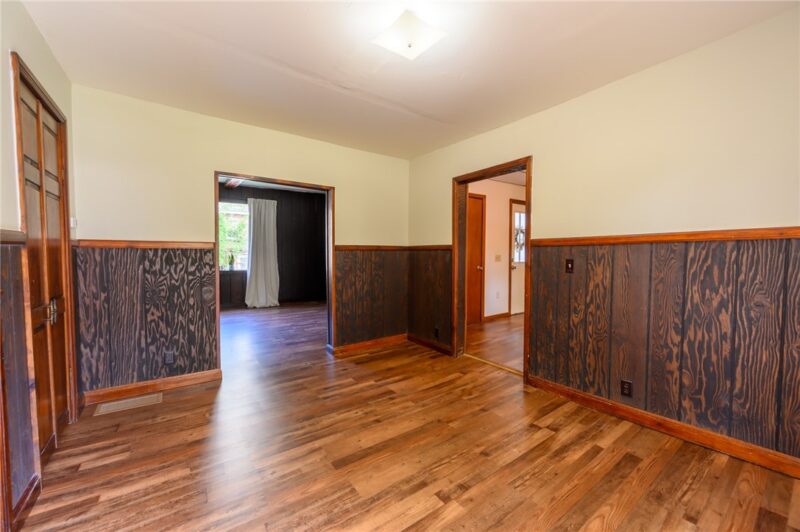 120 Coal St — photo 6