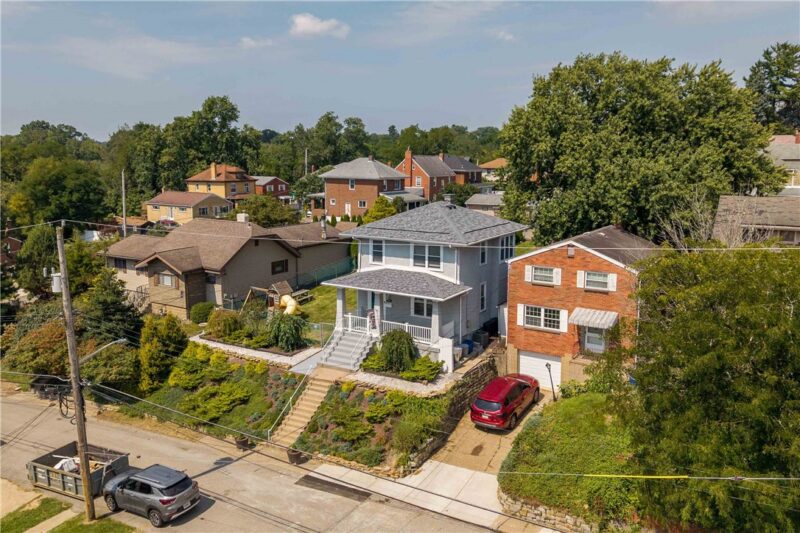 236 Richfield St — photo 4