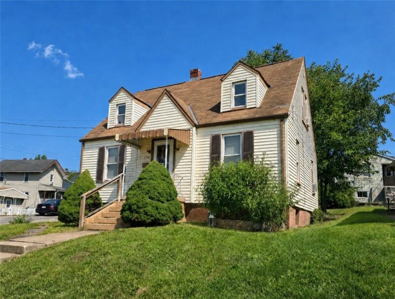 1198 Arch St — photo 3
