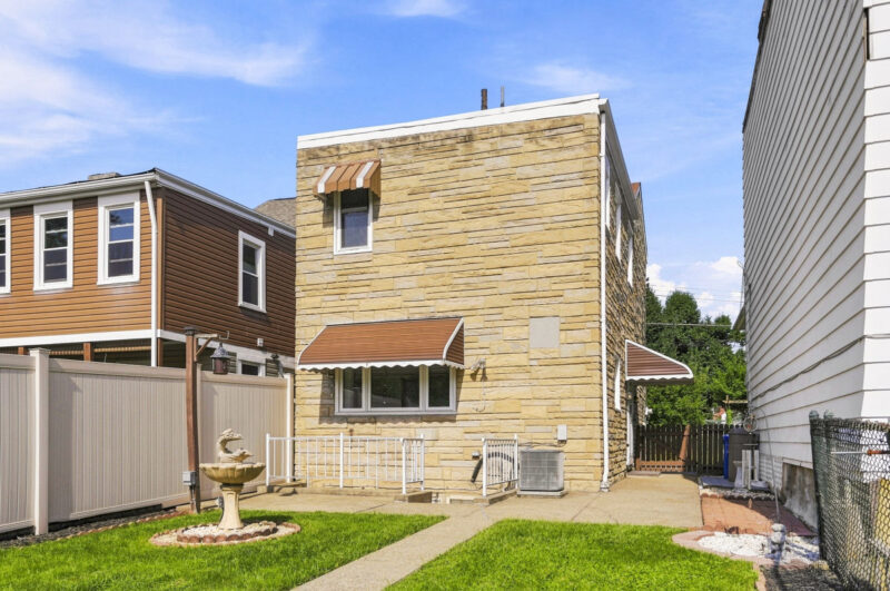 1730 Antietam STREET — photo 3