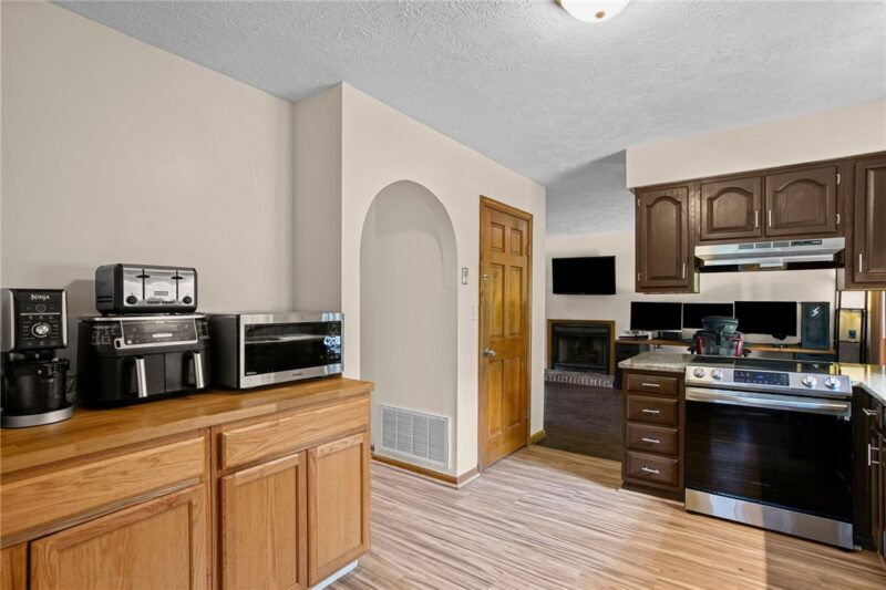7335 Deer Run Cir — photo 5