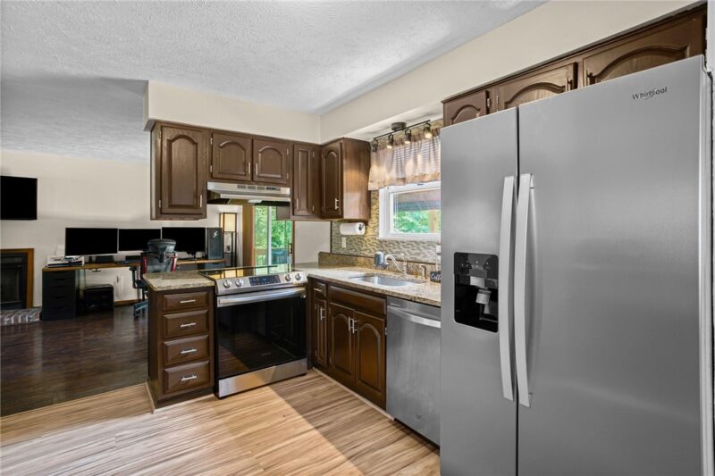 7335 Deer Run Cir — photo 7