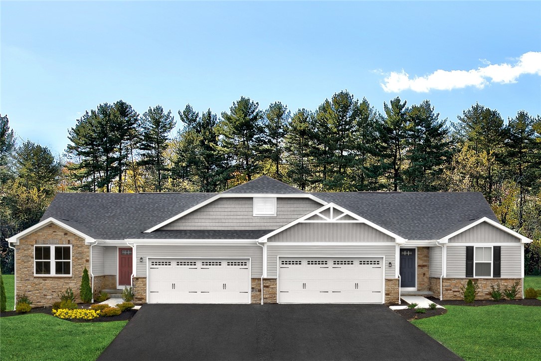 467 Clubhouse Drive — photo 1