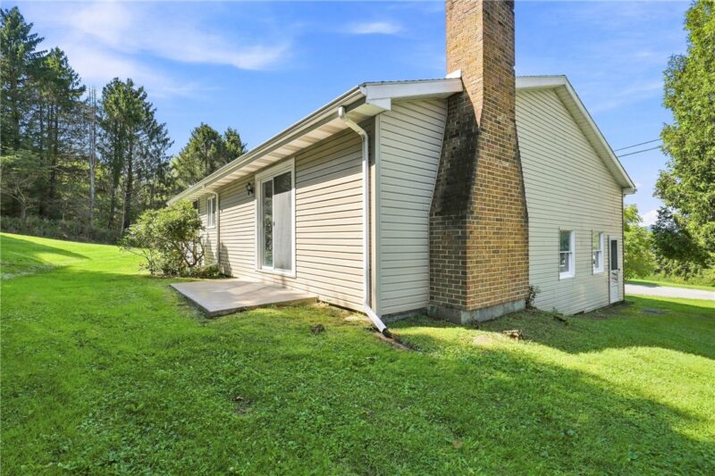 1820 Mckelvey Rd — photo 5