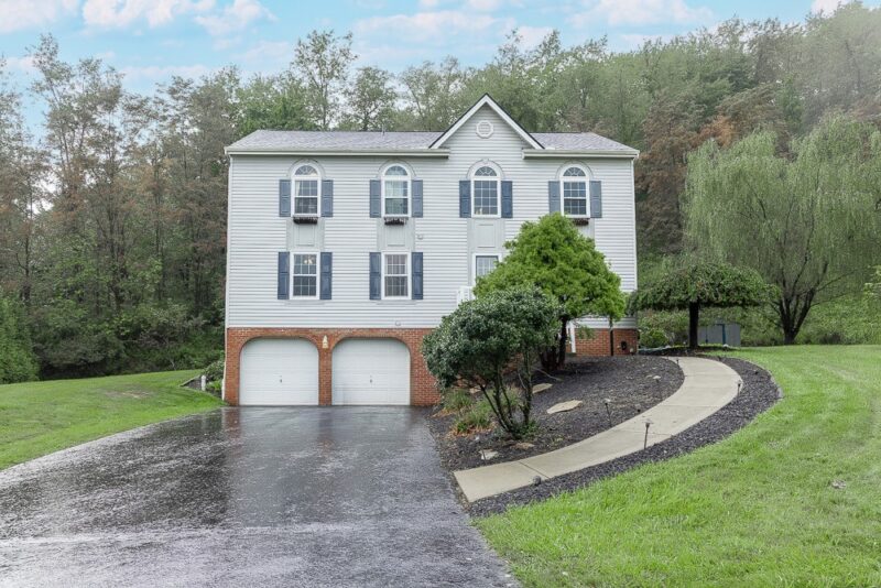 159 Walnut Dr — photo 2