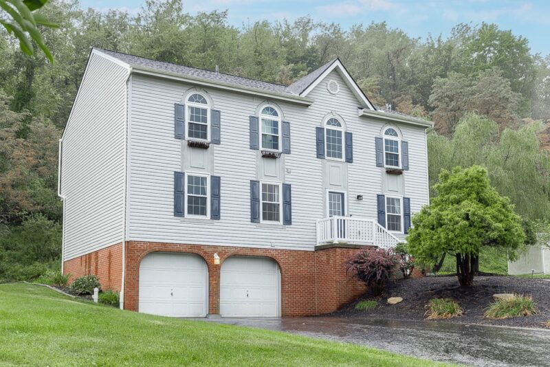159 Walnut Dr — photo 3