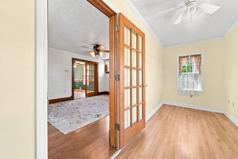 517 Reno STREET — photo 4