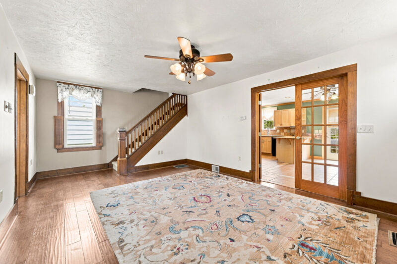 517 Reno STREET — photo 7