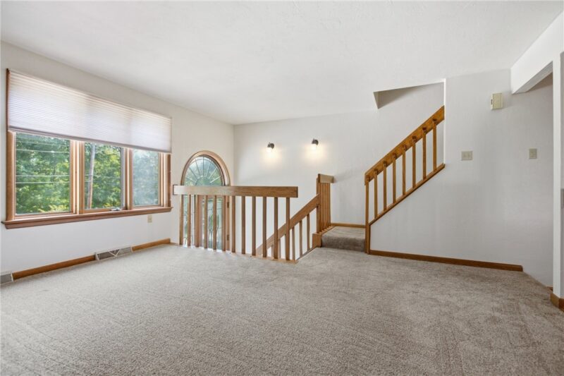 1110 W Ridge Rd — photo 6