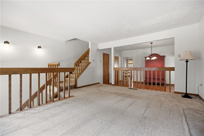 1110 W Ridge Rd — photo 7