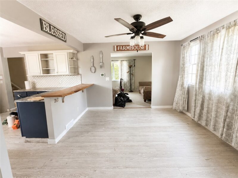 130 Maplehurst Dr — photo 7