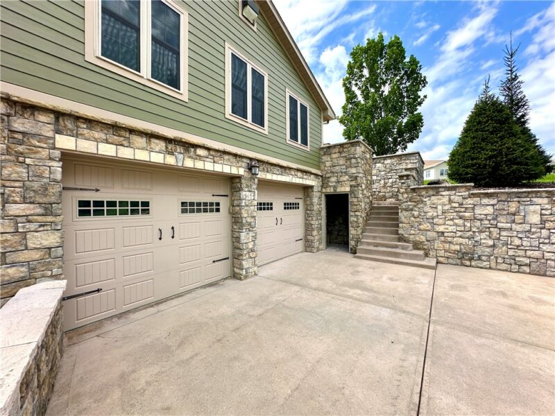 2058 Mercer New Wilmington Rd — photo 2