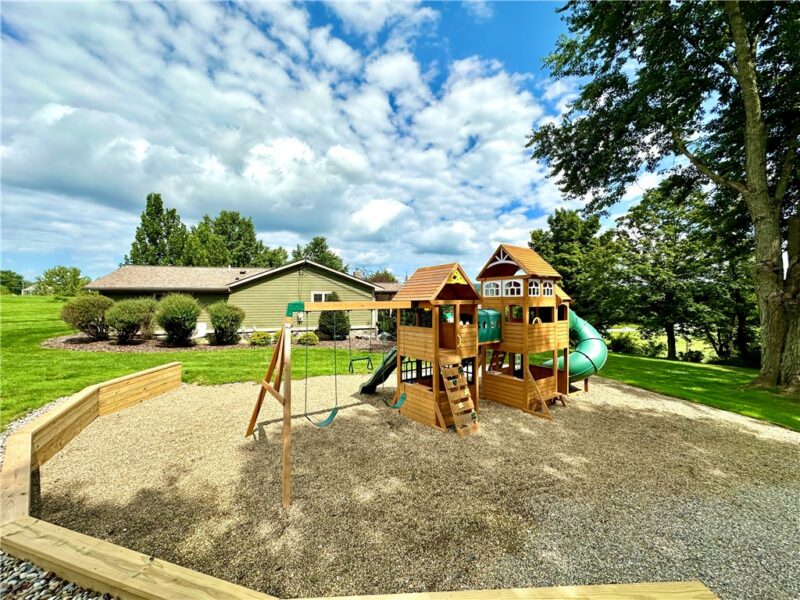 2058 Mercer New Wilmington Rd — photo 4