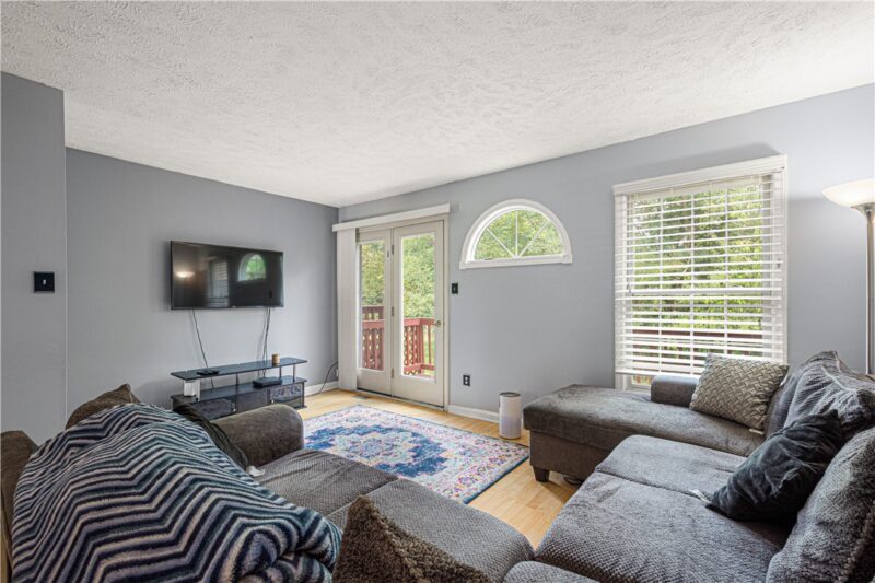 130 Westbrooke Ln — photo 6
