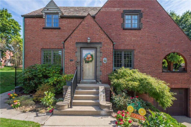 511 Longridge Drive — photo 4