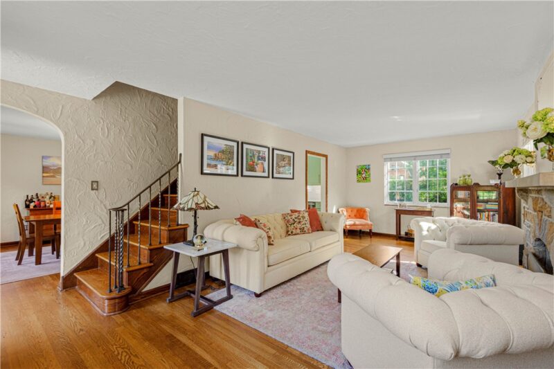 511 Longridge Drive — photo 6