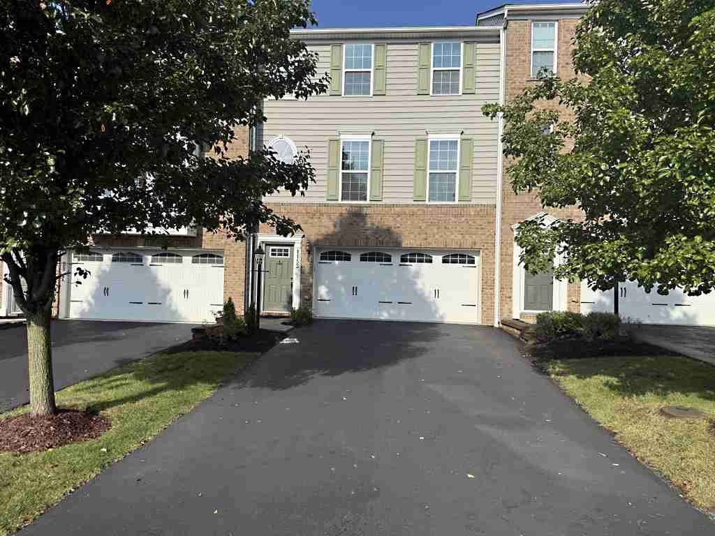 1153 Bayberry Drive — photo 1