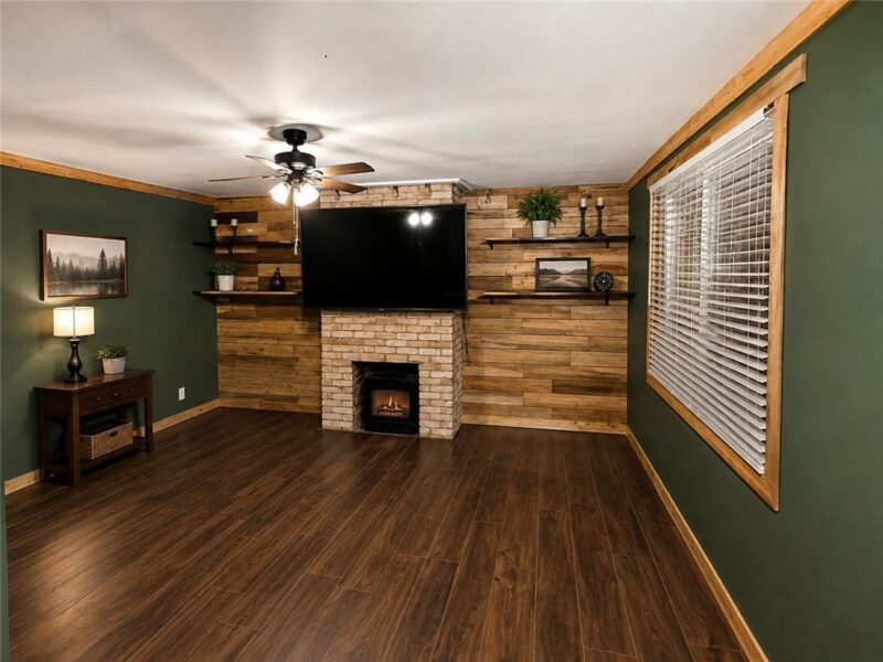 9966 Broadway St — photo 5