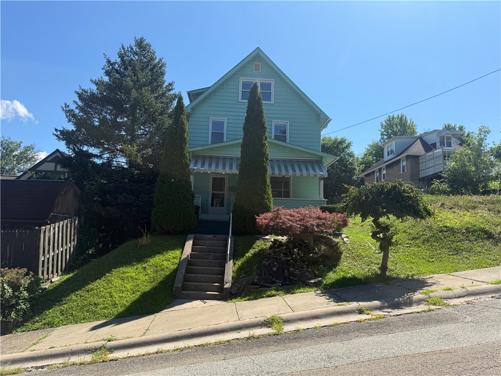 1422 Orchard Ave — photo 1