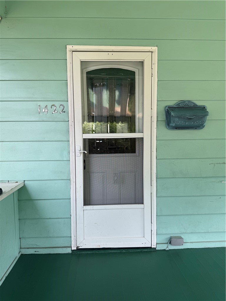1422 Orchard Ave — photo 4