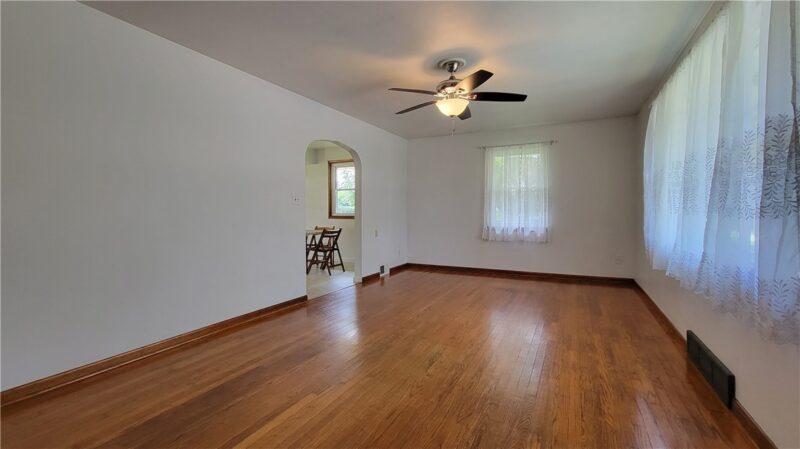 1390 N Center Ave — photo 6
