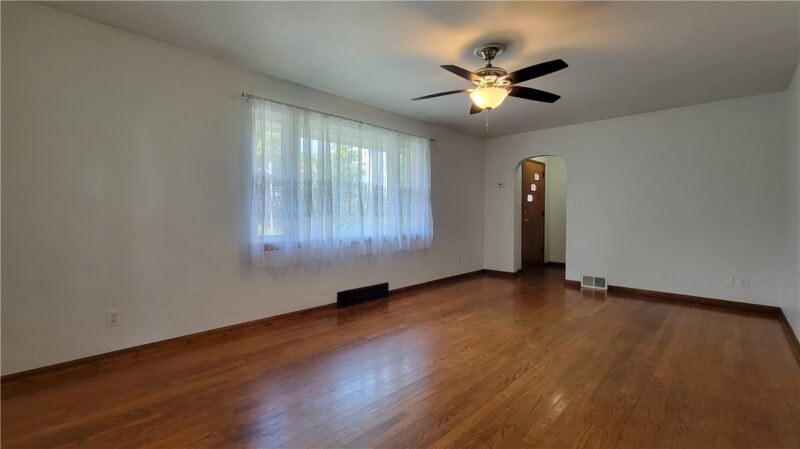 1390 N Center Ave — photo 8