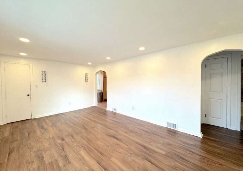 89 W Bruceton Road — photo 2