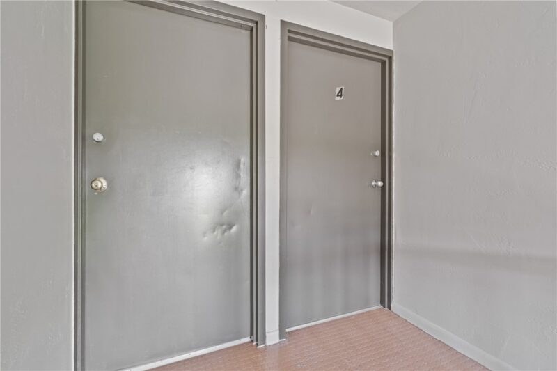 3227 HARDIE WAY — photo 5