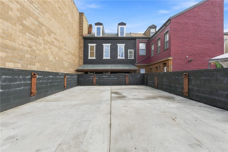 925 Constance St — photo 6