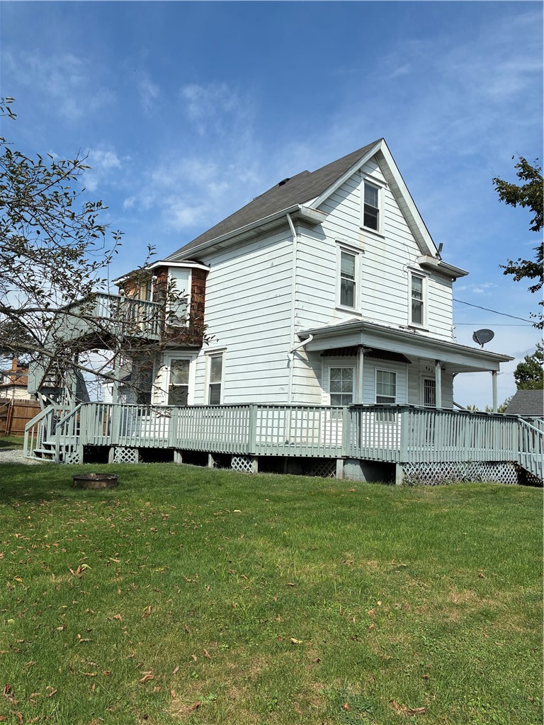 941 Grant Ave — photo 2
