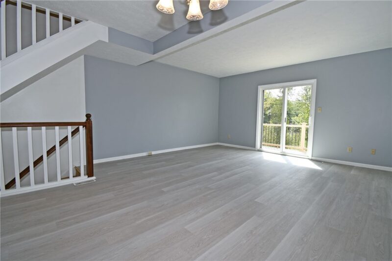 107 Old Village Ln — photo 4
