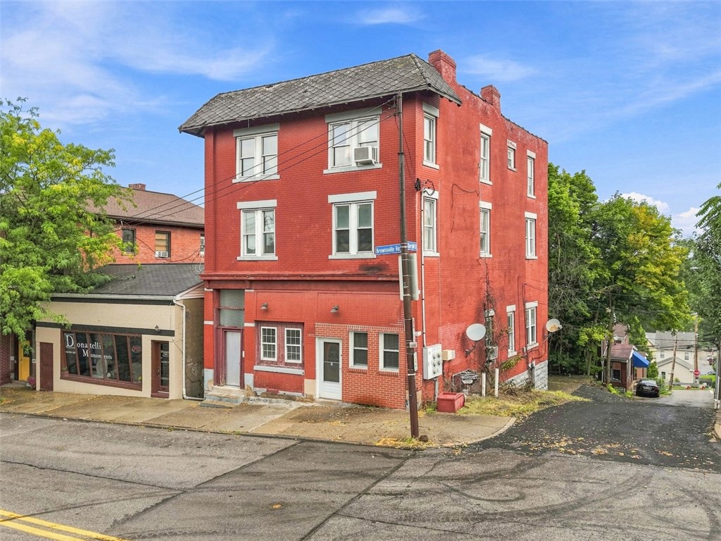 1633 Brownsville Rd — photo 1