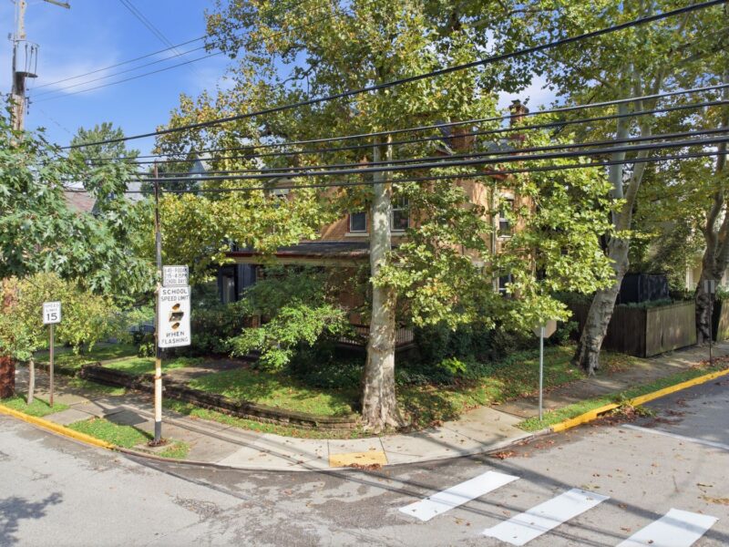 265 Maple Avenue — photo 2