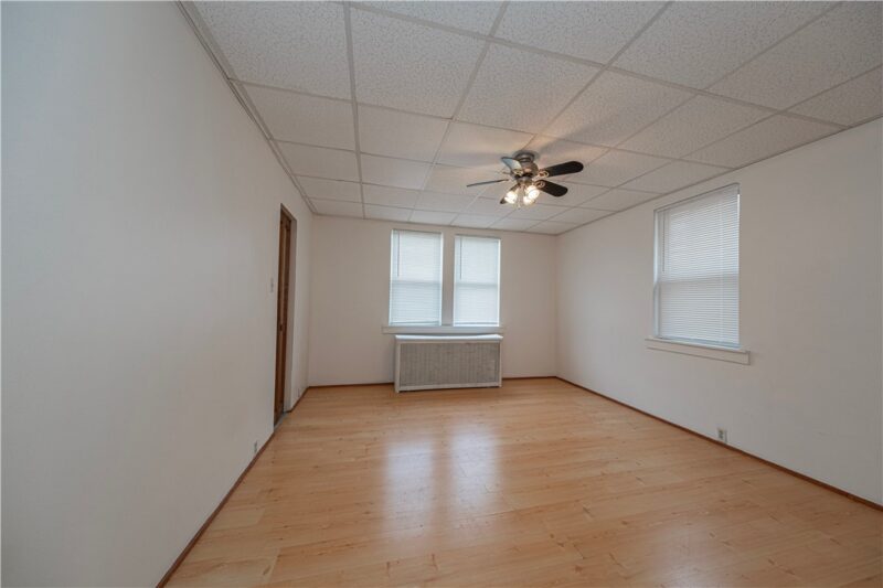 331-333 N Balph Avenue — photo 7
