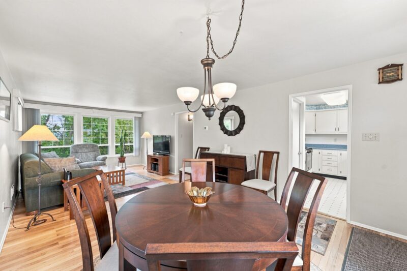 237 Woodridge Drive — photo 5