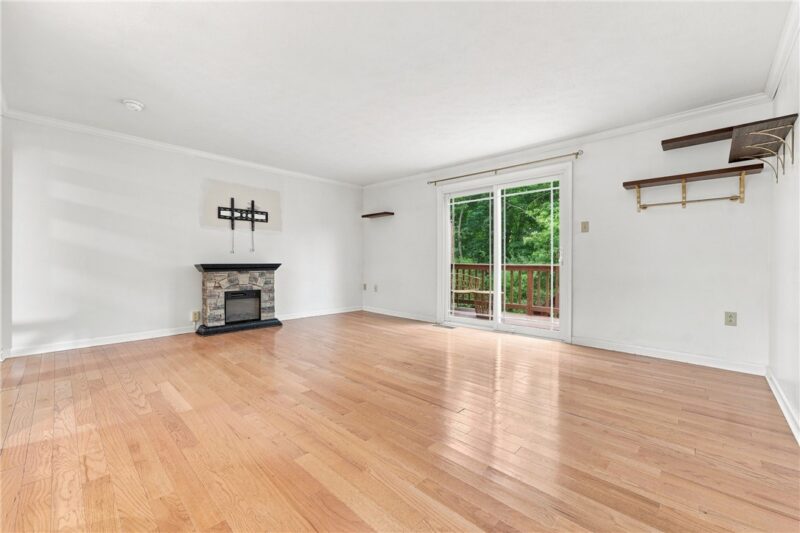 5232 Mallard Drive — photo 8