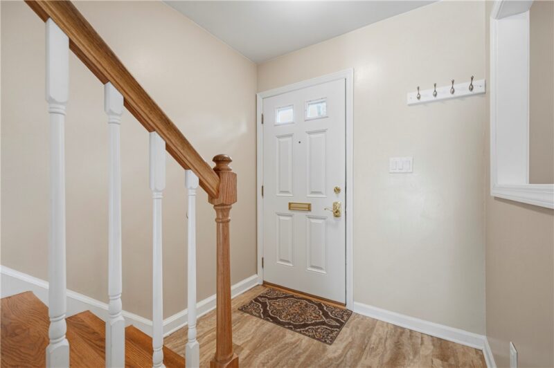 1338 Pennsbury — photo 3