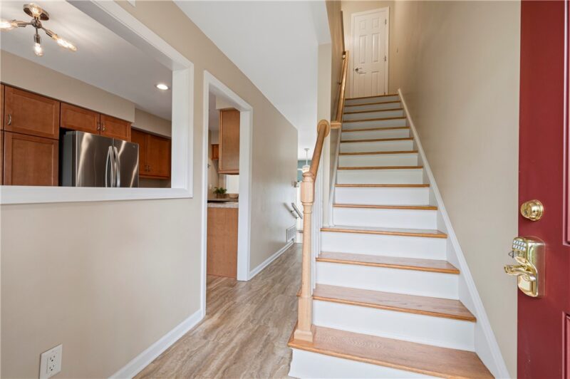 1338 Pennsbury — photo 4